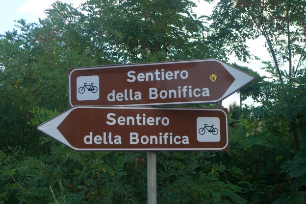 Signs on the Sentiero della Bonifica cycleway (Toscana)