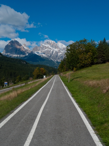 The Lunga Via delle Dolomiti between Cortina d'Ampezzo and Calalzo di Cadore