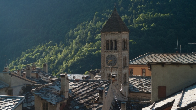 Church tower and rooftops of Exilles (Isiya)