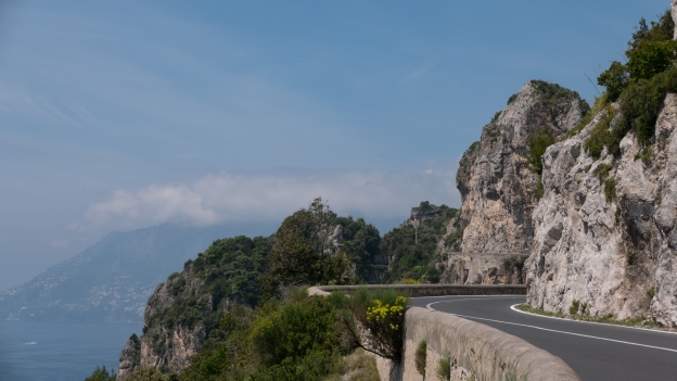 Coast road between Amalfi and Salerno